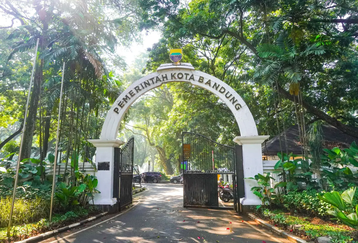 Bandung One-Day Trip From Jakarta: What to See and Do