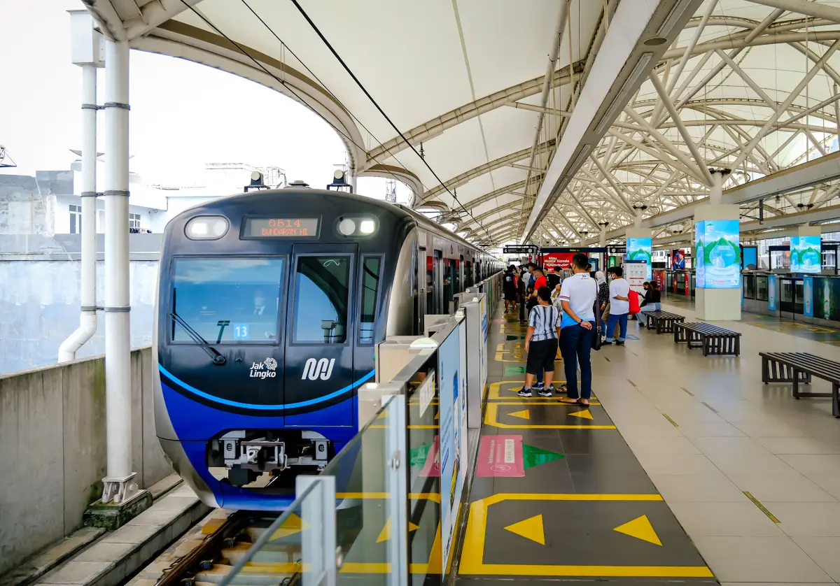 Can Tourists Use Jakarta MRT Without a Local Card?