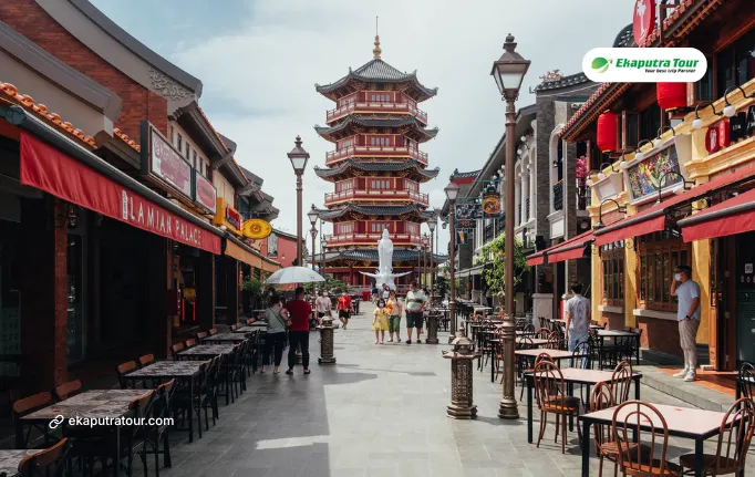 Discover Jakarta’s Heritage: A Full-Day Cultural and Historical Tour
