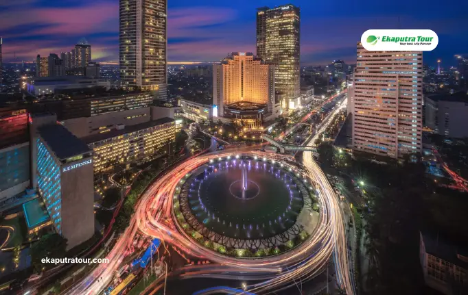 How to Plan a Jakarta City Tour (Self-Guided vs Private Guide)