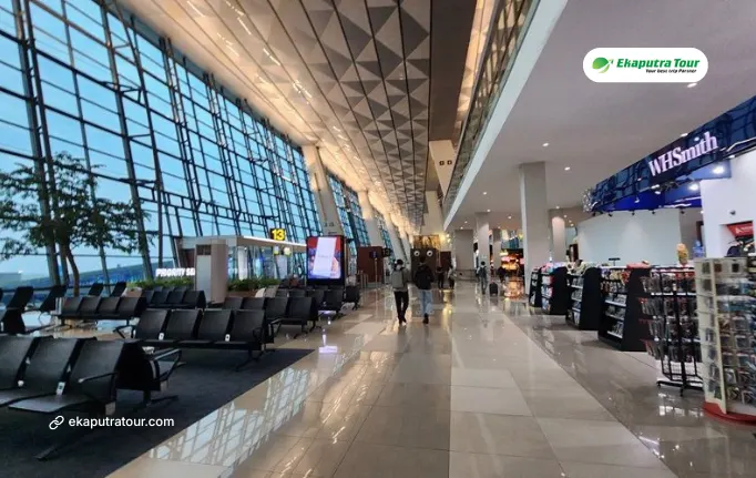 Terminal 3 CGK to Jakarta City Guide: From Plane to Exploration