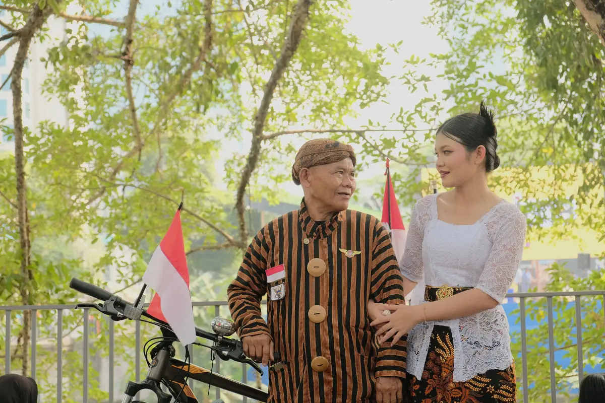Where to Buy Javanese Traditional Clothing in Java
