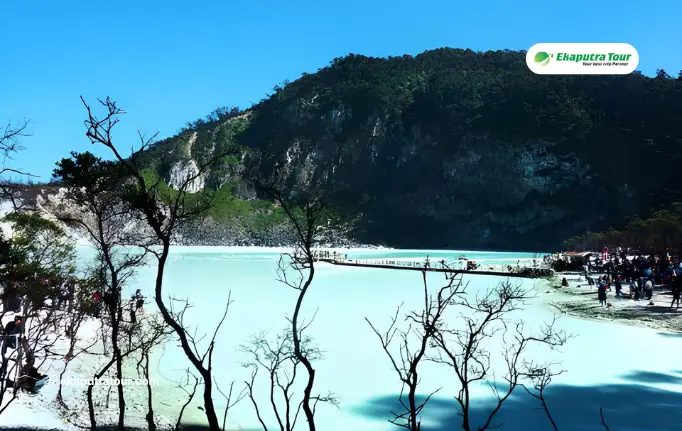 Where to Go from Jakarta: Ultimate Nature Adventure to Waterfalls & Volcanoes