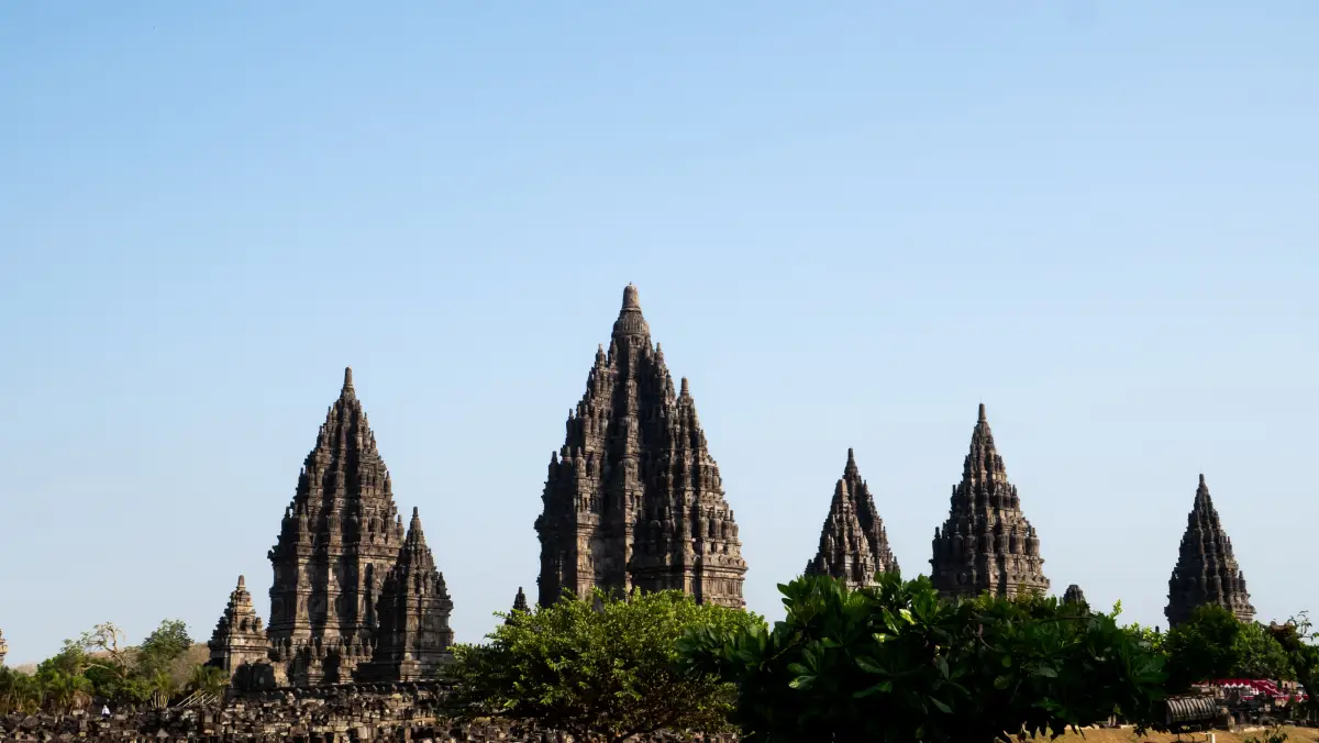Yogyakarta One-Day Trip: Malioboro, Taman Sari & Prambanan