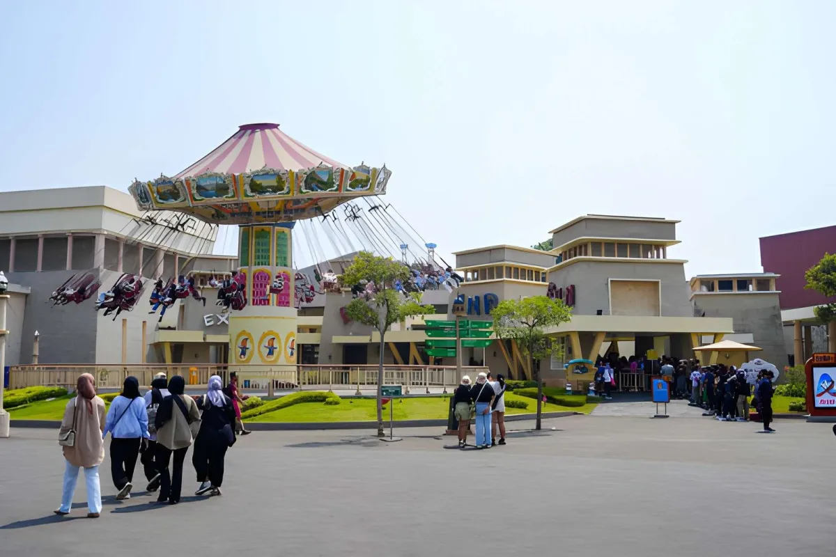 Top 10 Must-See Attractions in Jakarta for First-Time Visitors - Ekaputra