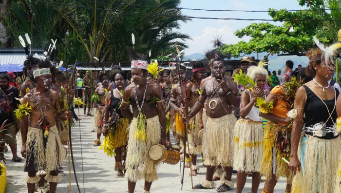 Sentani Lake Festival: A Masterpiece of Papuan Heritage - Ekaputra