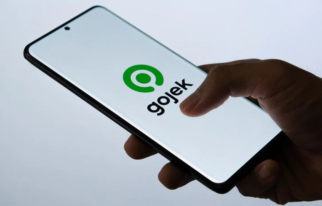 Grab and Gojek in Jakarta: How to Use Ride-Hailing Apps as a Tourist - Ekaputra