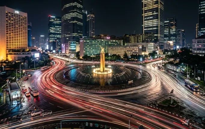Jakarta Night Tour Guide: Open-Top Bus vs Night Tour — Which One Is Right for You? - Ekaputra