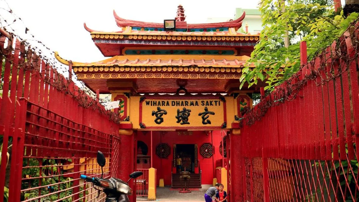 Chinese New Year in Jakarta's Chinatown : A Festive Guide - Ekaputra