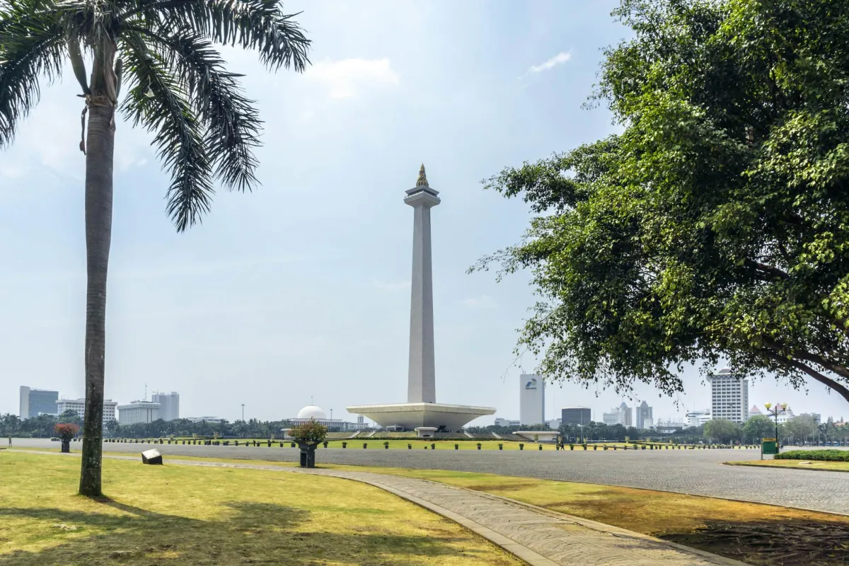 Merdeka Square and Merdeka Palace Jakarta: Visitor Guide - Ekaputra