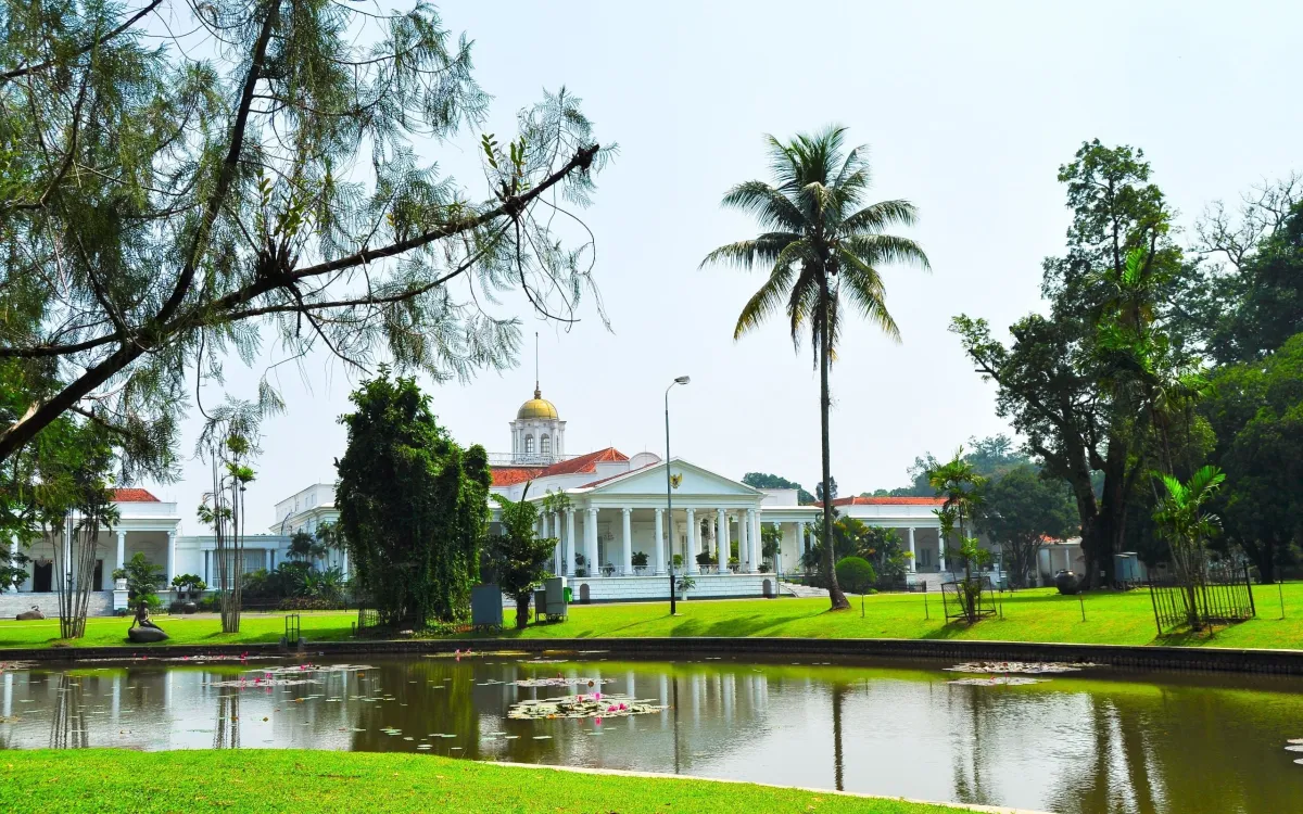 Bogor Botanical Garden from Jakarta: Complete Tour Guide - Ekaputra