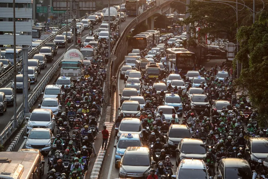 Tips for Visiting Jakarta Safely and Comfortably - Ekaputra
