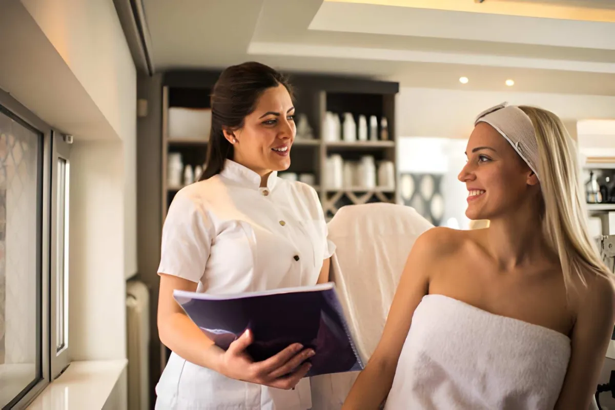 Tipping in Jakarta and Indonesia: What Tourists Need to Know - Ekaputra