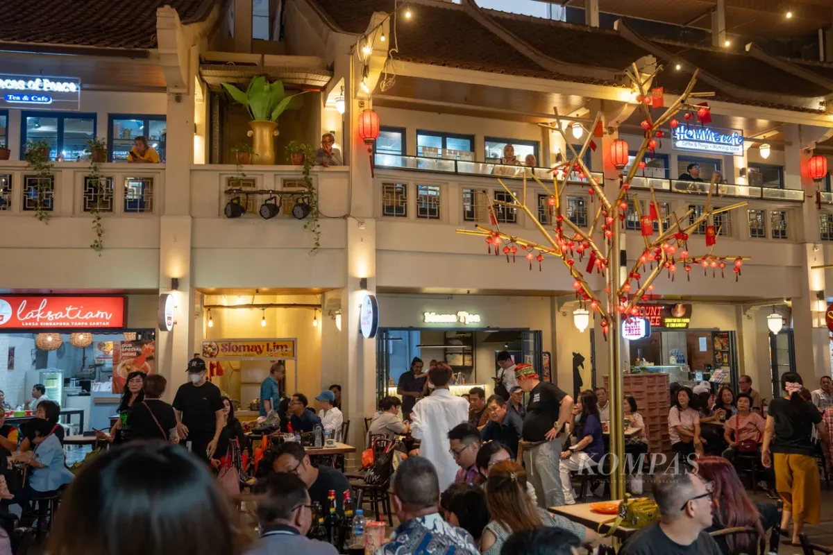 Unforgettable Things to Do in Jakarta at Night: Culture, Food, and City Lights - Ekaputra
